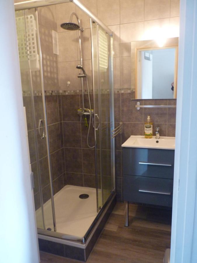 Le Perce-Neige Centre Station Apartment ริซูล ภายนอก รูปภาพ