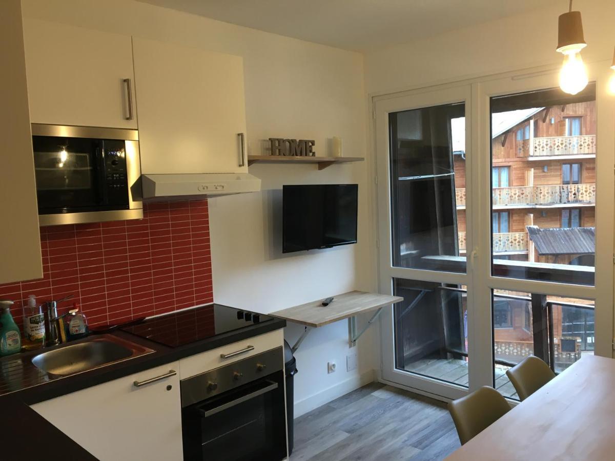 Le Perce-Neige Centre Station Apartment ริซูล ภายนอก รูปภาพ