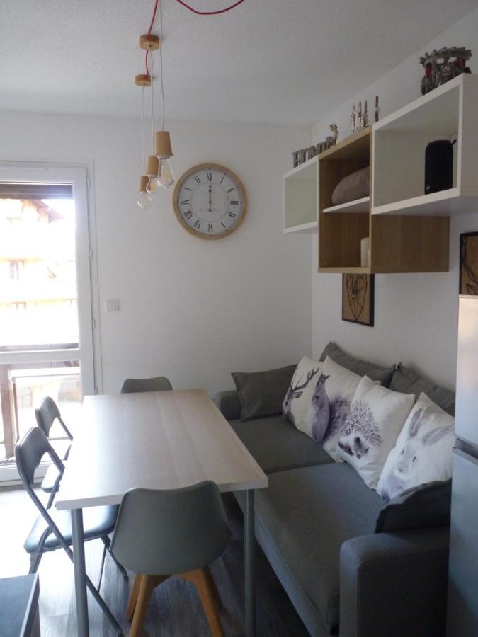 Le Perce-Neige Centre Station Apartment ริซูล ภายนอก รูปภาพ